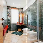 펜션 Ombreseda Valeriano Lunense